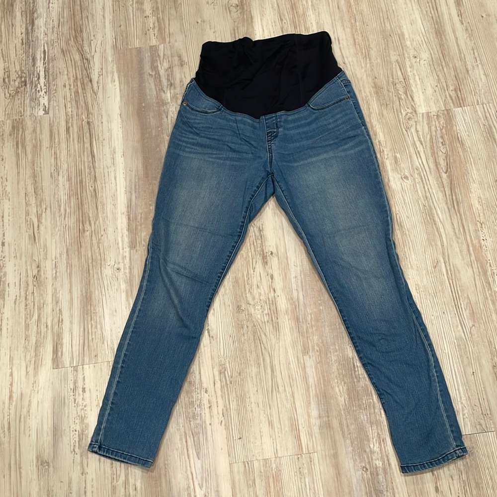 Isabel Maternity Jeggings- Size 6